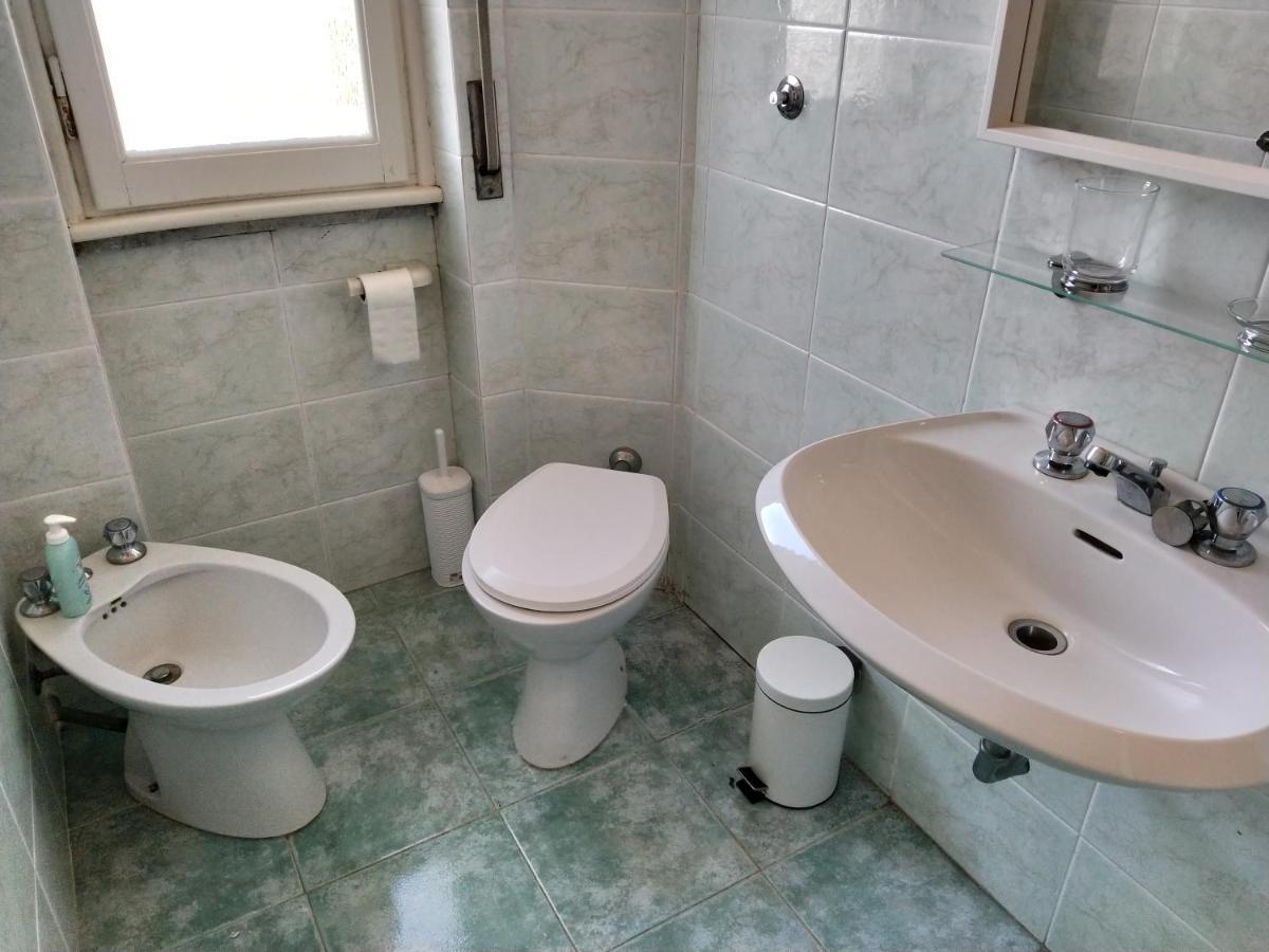 Bianca House Sea View Apartment เลวานโต ภายนอก รูปภาพ